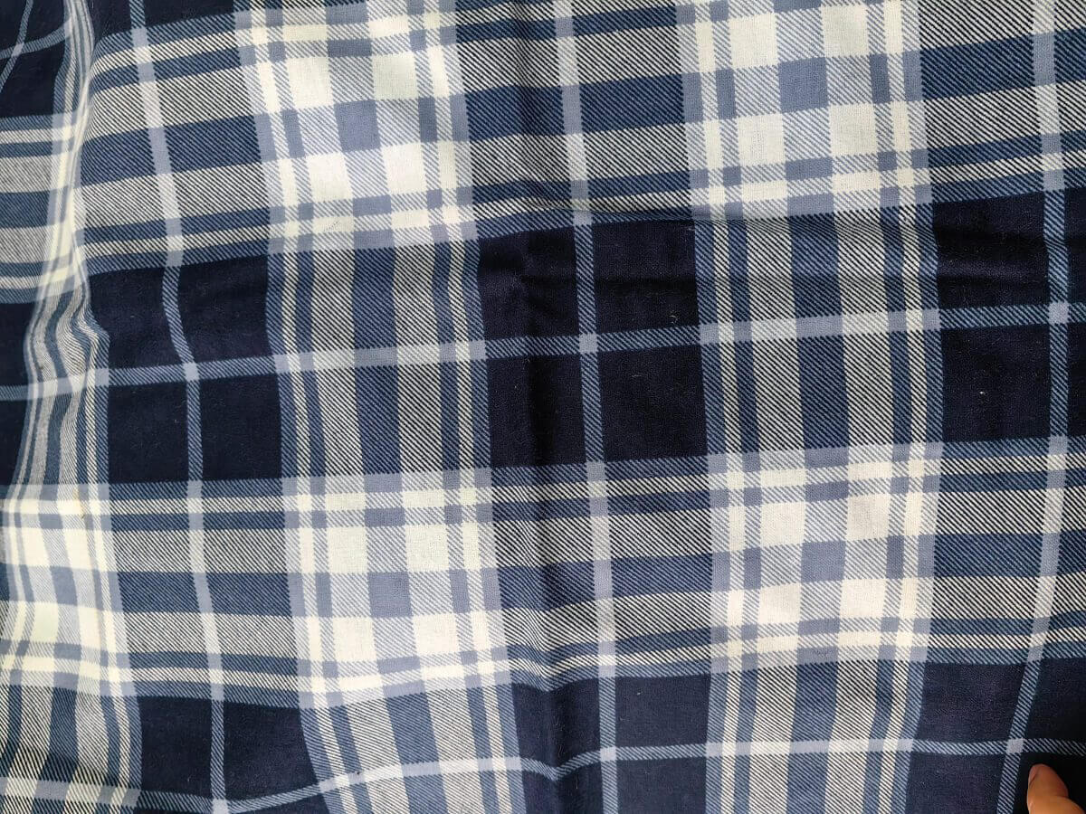 格子风格圆网印花高效双面磨毛起绒布21S*13S